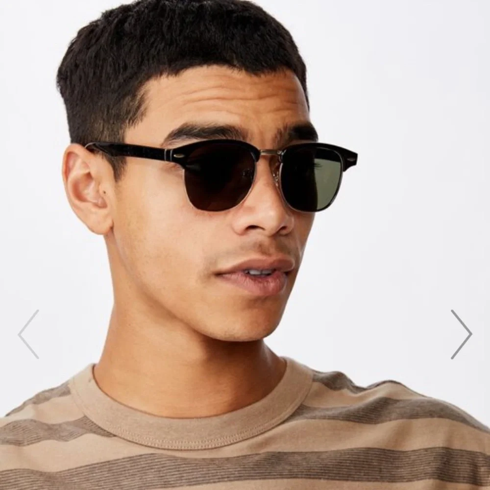 Cotton On Leopold wooden classic sunglasses